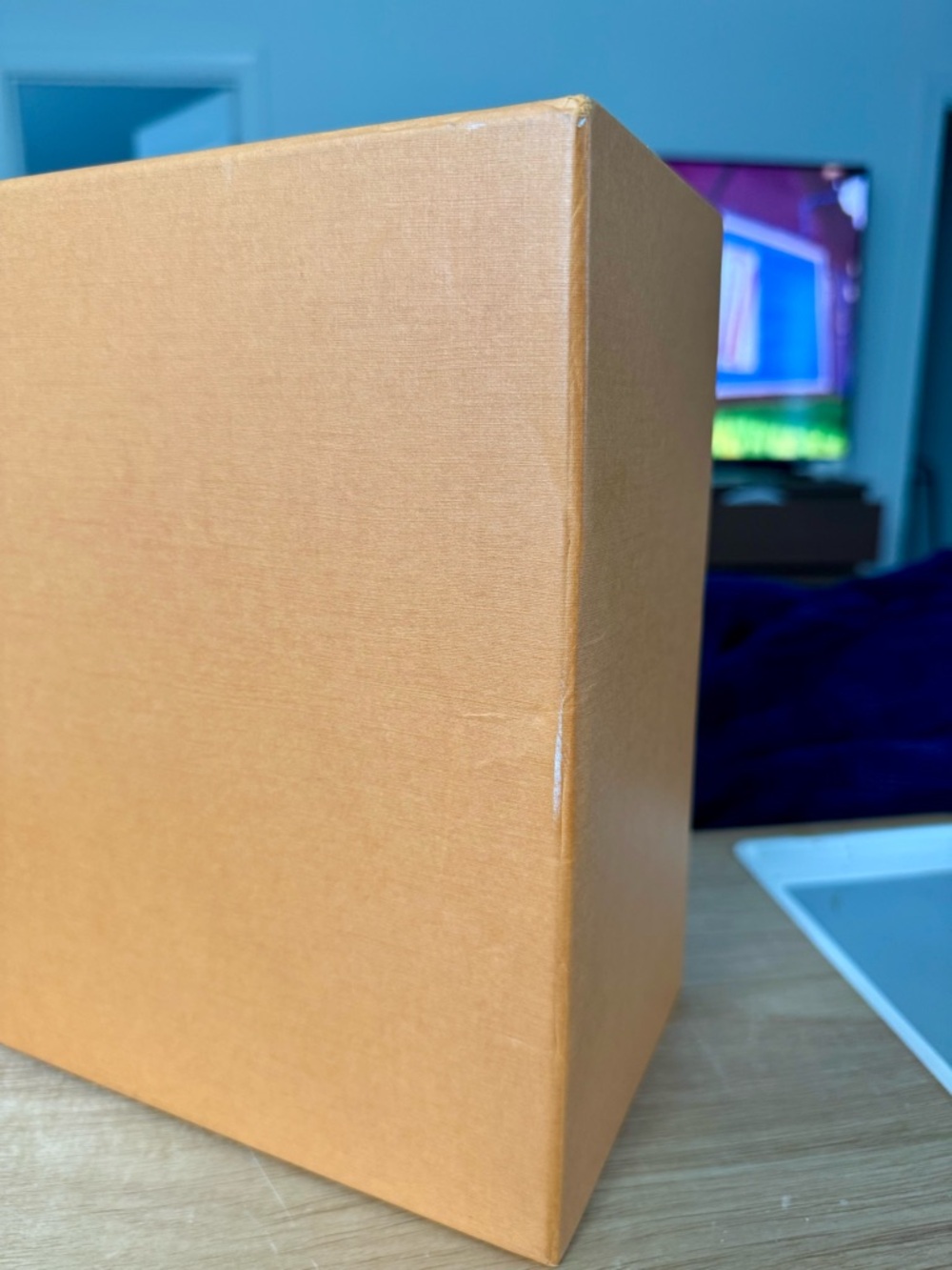 Louis Vuitton Men's Graphite Damier Black High-Top Sneakers - Picture 10 of 13